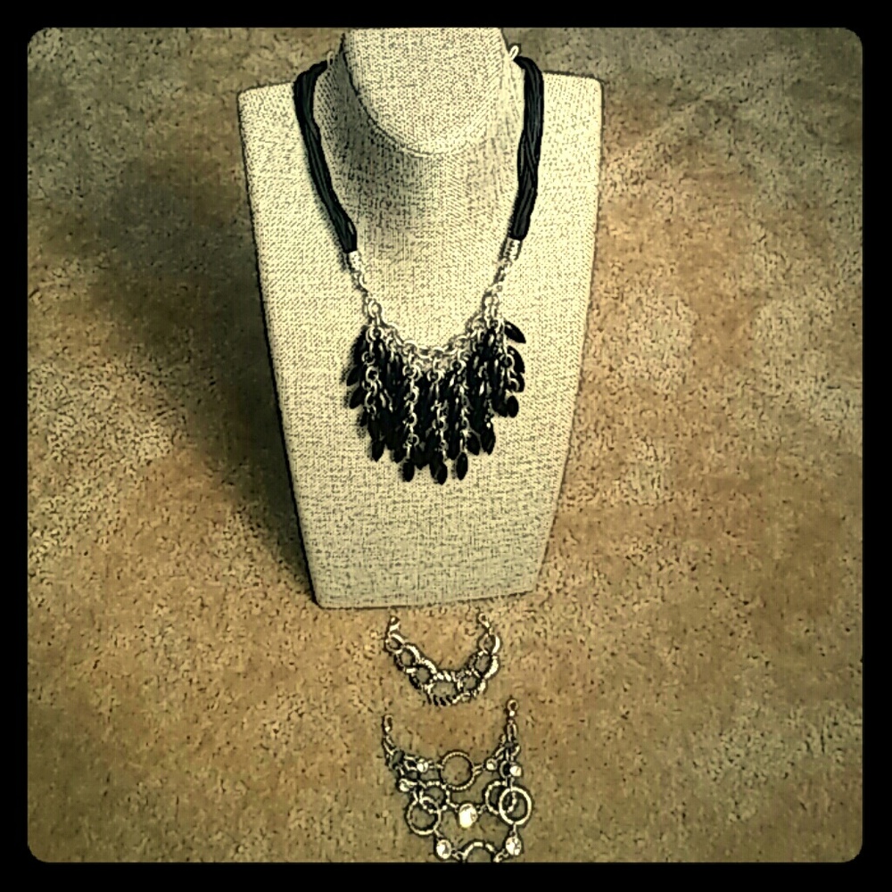 Premier Designs - Triplet Necklace